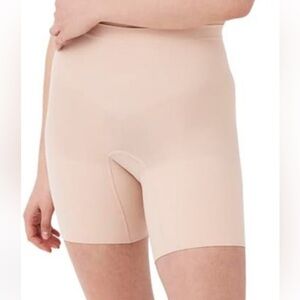 Spanx body shaper shorts size L